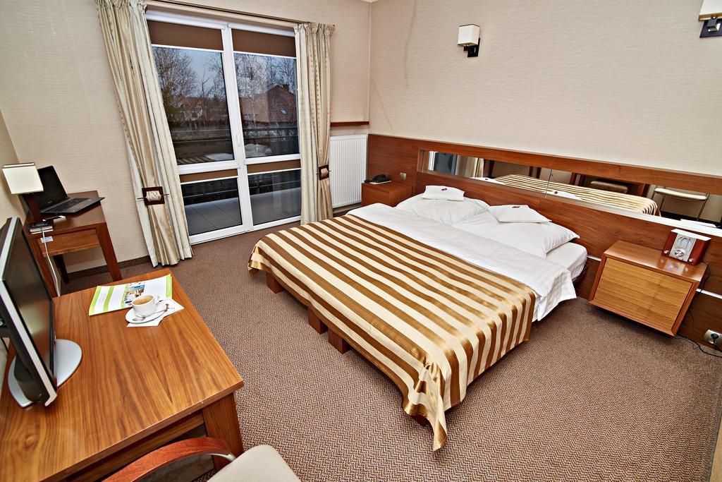 Hotel Ted Radomsko Cameră foto